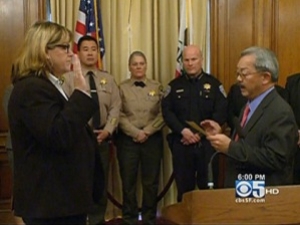 Исполняющая обязанности шерифа Сан-Франциско принесла присягу