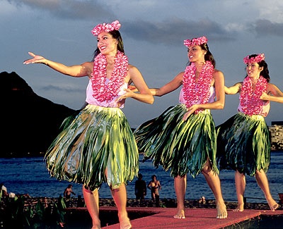 hawaiian-dancers