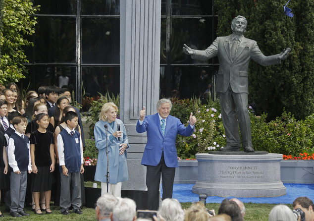 Tony Bennett, Charlotte Shultz