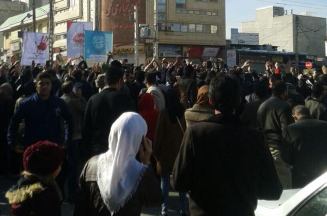 Протесты в Иране продолжаются 