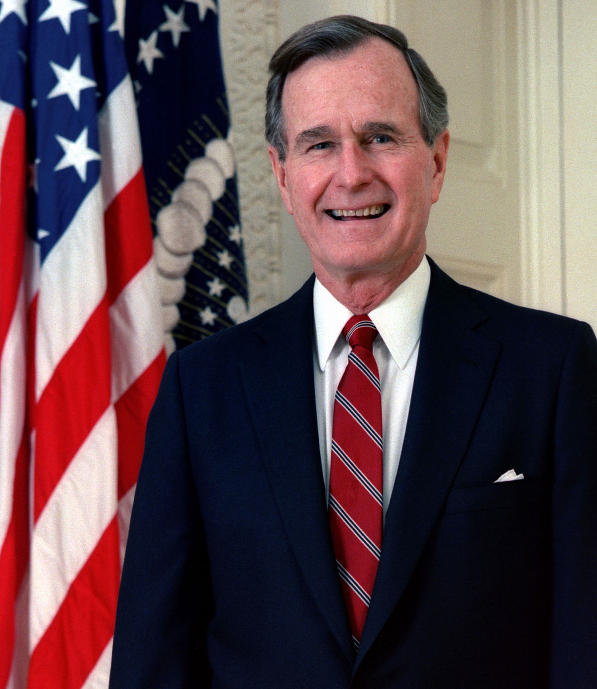 Президент Джордж Г.У. Буш. 