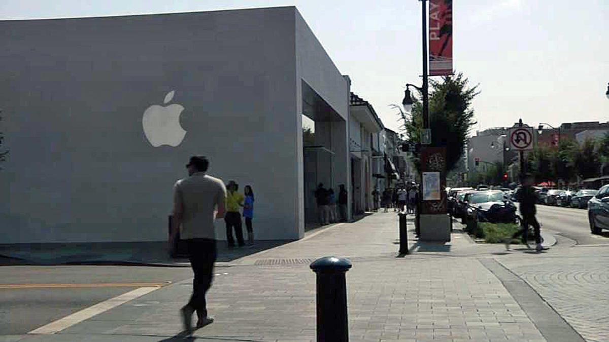 burl_apple_store_0902_4079453