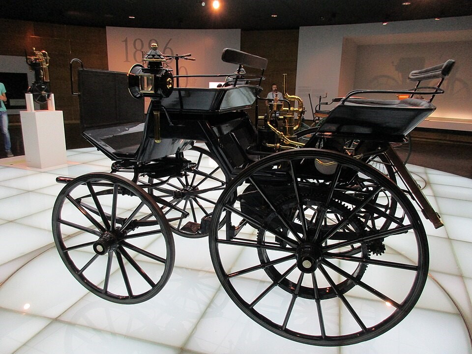 Как появилось название автомобиля «Мерседес»